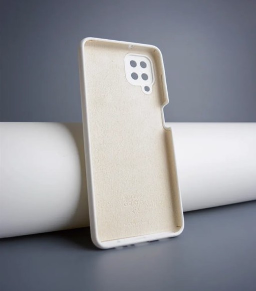 Чехол-накладка Samsung A12 Silicone Case белый
