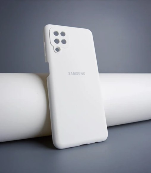 Чехол-накладка Samsung A12 Silicone Case белый