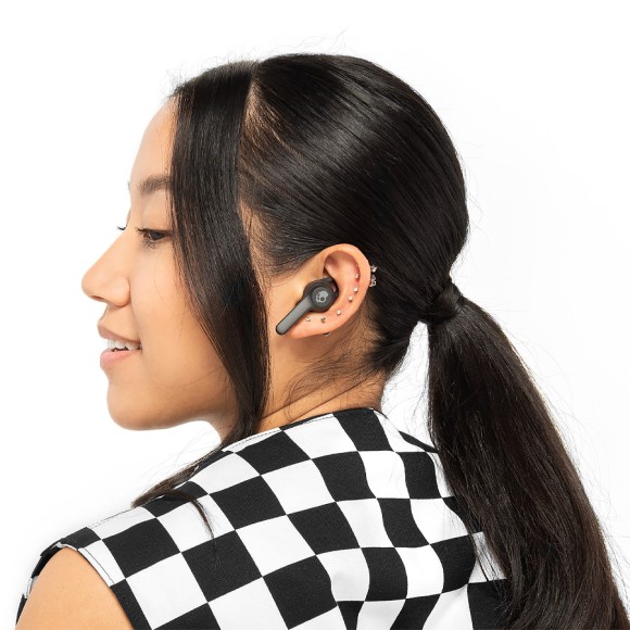 Наушники Skullcandy S2IVW-N740 Indy Fuel True Wireless in-Ear True с беспроводной зарядкой чехла (черный) Наушники Skullcandy S2IVW-N740 Indy Fuel True Wireless in-Ear True с беспроводной зарядкой чехла (черный)