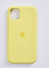 Чехол-накладка для iPhone 11 Pro Silicone Case светло-желтый