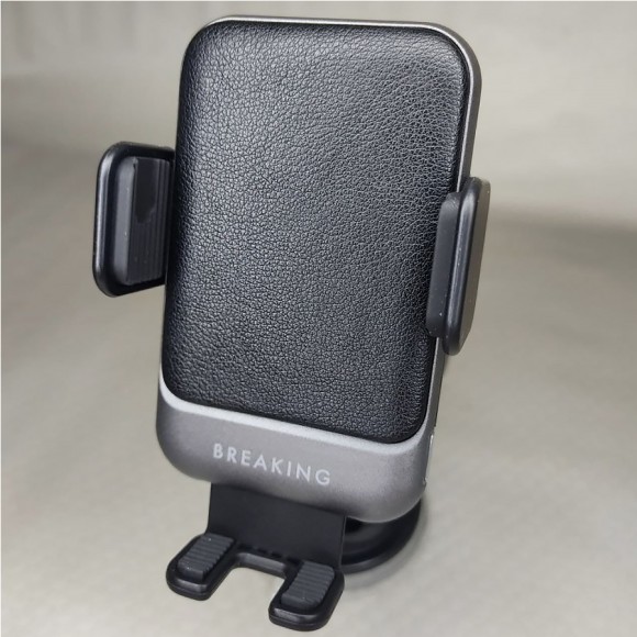 Держатель Breaking C11 15W с БЗУ черный