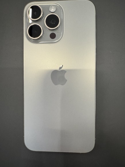 Apple iPhone 15 Pro Max 512Gb (353134989108071) Б/У (Натуральный Титан)