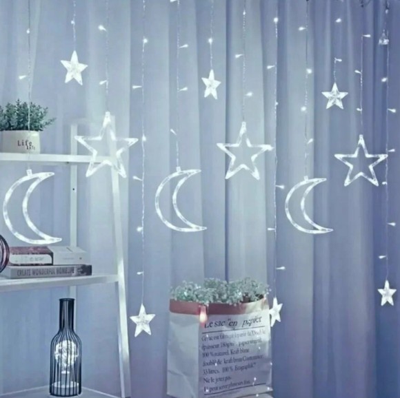Гирлянда-занавес 3х1 м, звезды и месяцы (белый) Гирлянда-занавес 3х1 м, звезды и месяцы (белый)