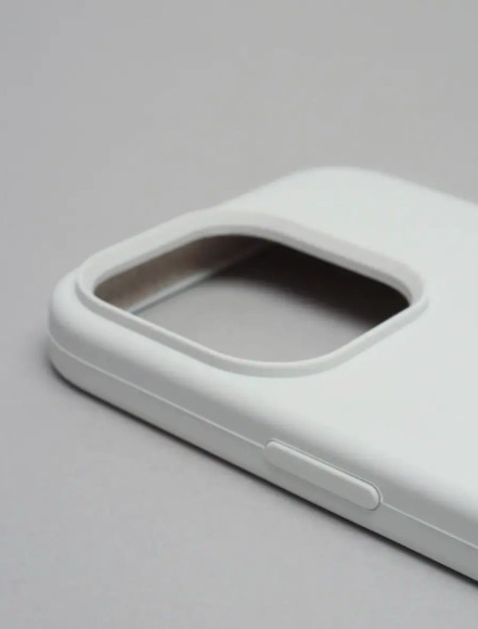 Чехол-накладка для iPhone 13 Pro Max Silicone Case белый