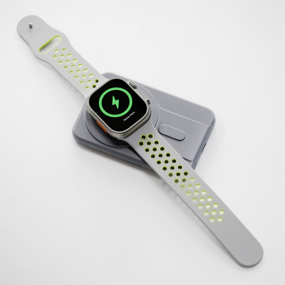 Аккумулятор Breaking P219 4 в 1 5000 mAh 20W Mag Safe серый Аккумулятор Breaking P219 4 в 1 5000 mAh 20W Mag Safe серый