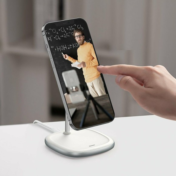 Беспроводная зарядка Baseus Swan Wireless Charger (WXSW-01) для iPhone Series 12 (Black) Беспроводная зарядка Baseus Swan Wireless Charger (WXSW-01) для iPhone Series 12 (Black)