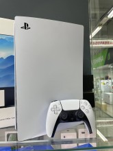 Sony PlayStation 5 с дисководом (S01F32A01HCS12824387) У/Ц (Белый)