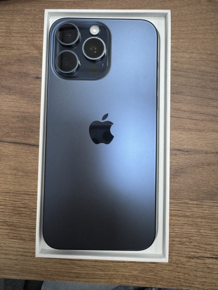 Apple iPhone 15 Pro Max 512Gb (354694983854367) У/Ц (Синий Титан)