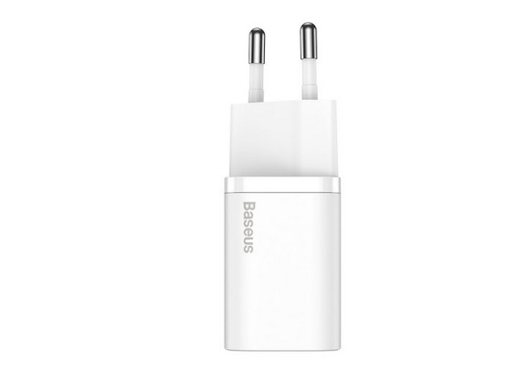 СЗУ Baseus Type-C 20W +кабель Type C-Lightning 1м белый СЗУ Baseus Type-C 20W +кабель Type C-Lightning 1м белый